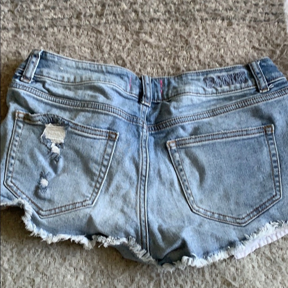 Pink Cut-Off shorts - Picture 3 of 3